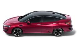 Honda Clarity a fuel cell, record di autonomia