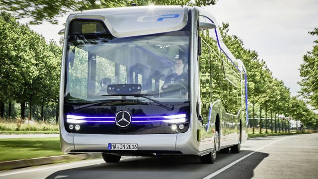 Mercedes Future Bus 