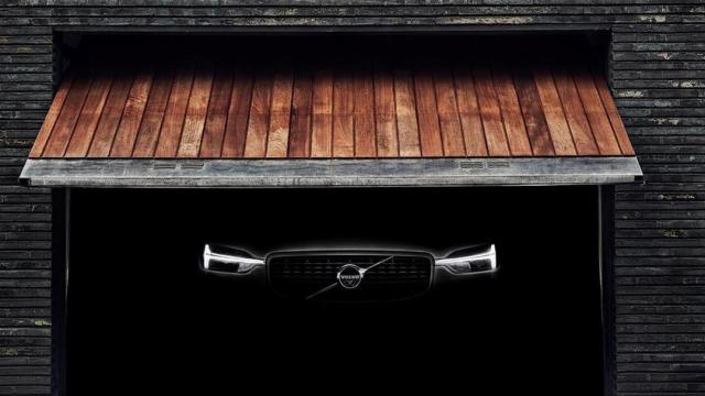 Volvo XC60 con i nuovi sistemi di sicurezza