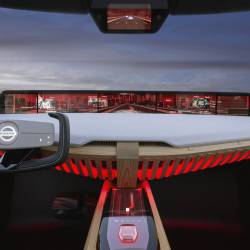 Al NAIAS 2018 la Nissan Xmotion, crossover a tre file di sedili per sei posti