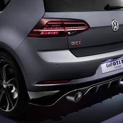 VW Golf GTI TCR prototipo pre-serie in anteprima mondiale al raduno di Wörthersee
